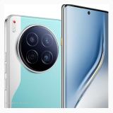 Tecno Camon 40 Premier